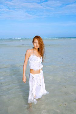 美女脱衣视频
